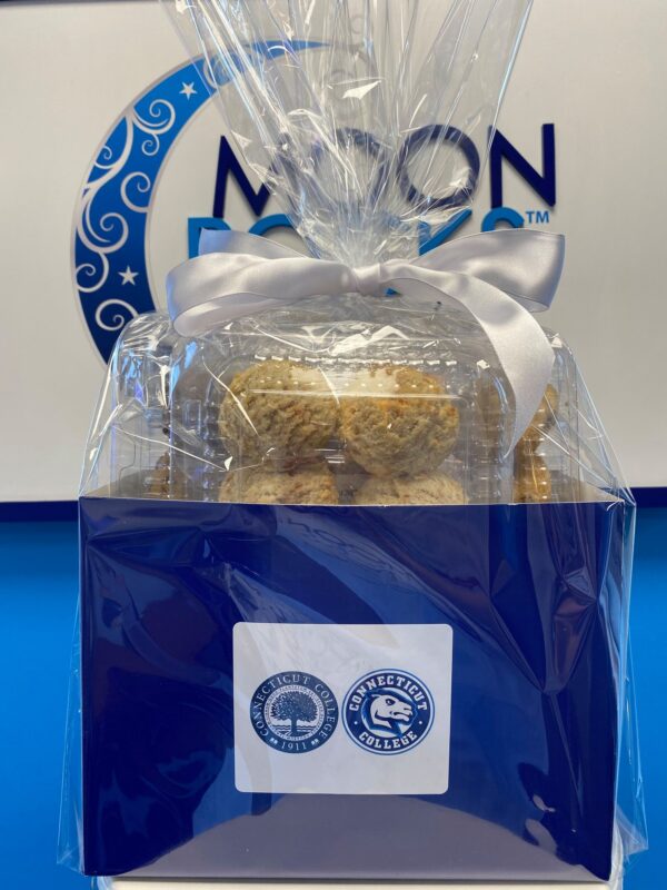 Connecticut College Gift Basket Made By Moonrock Gourmet Food Gift Basket